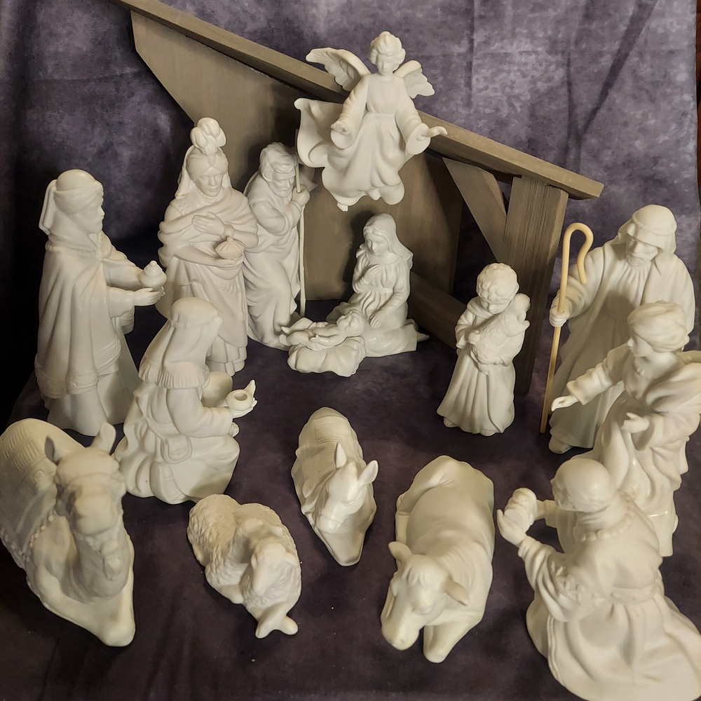 16-Piece Vintage Avon Christmas Nativity Collectibles Porcelain Set 1980s